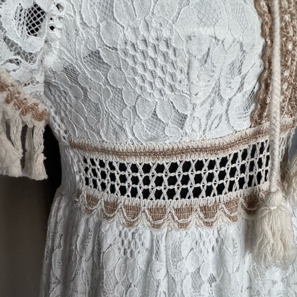 Miss‎ J Bohemian Lace Maxi Dress - Picture 7 of 15